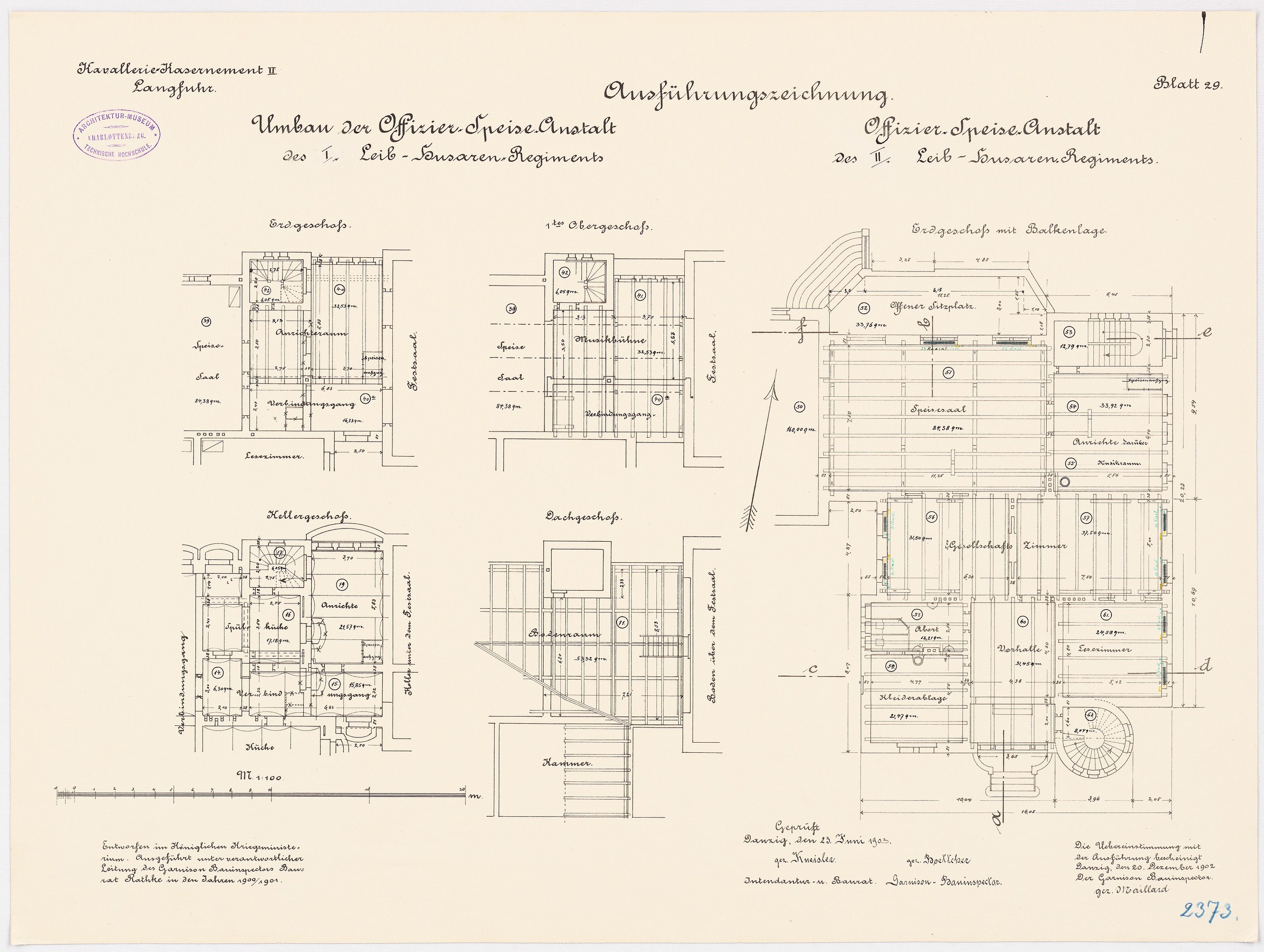 Schwarzer und weißer Grundriss des ehemaligen Bundeskanzleramts, der detaillierte Layout- und Architekturmerkmale zeigt.
