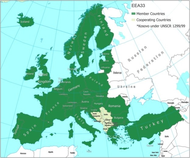 Ein Plakat, das eine detaillierte Karte von Europa zeigt, die die Mitgliedstaaten der Europäischen Union, ihre Grenzen, wichtige Städte, Flüsse und geografische Merkmale hervorhebt, mit zusätzlichem Text, der Länderinformationen und Grenzangaben bereitstellt.