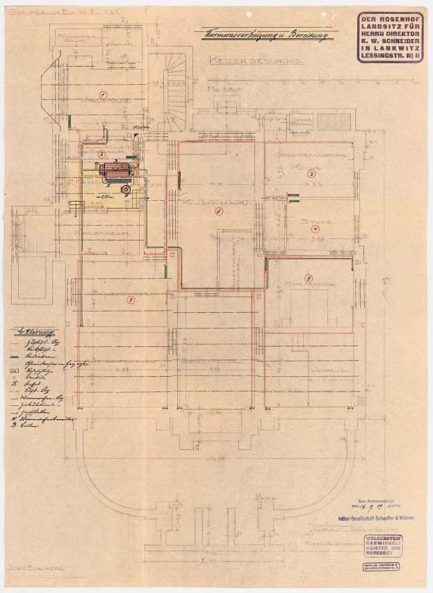 Schwarze-weißer Architekturplan des Rosenhof-Krankenhauses in Hamburg, Deutschland, mit detaillierten Entwürfen und beschrifteten Räumen, Fluren und umfangreicher Verdrahtung im Gebäude.