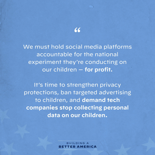 Plakat mit einem Zitat aus 'Building a Better America', das besagt, dass soziale Medien für das Experimentieren an Kindern zu Geld verpflichtet werden sollten, dekoriert mit Sternen.
