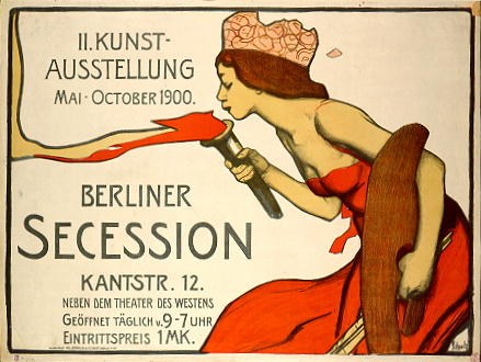 Plakat aus dem Jahr 1900, das eine Berliner Secession ankündigt und eine Frau in rotem Kleid zeigt, die ein Objekt hält, mit Text zu den Ereignissen.