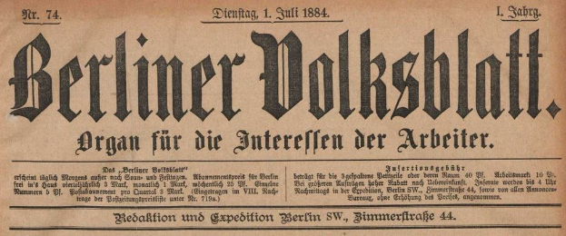 Altes vergilbtes deutsches Zeitungsblatt "Berliner Volksblatt" von 1884 mit schwarzer Tinte.